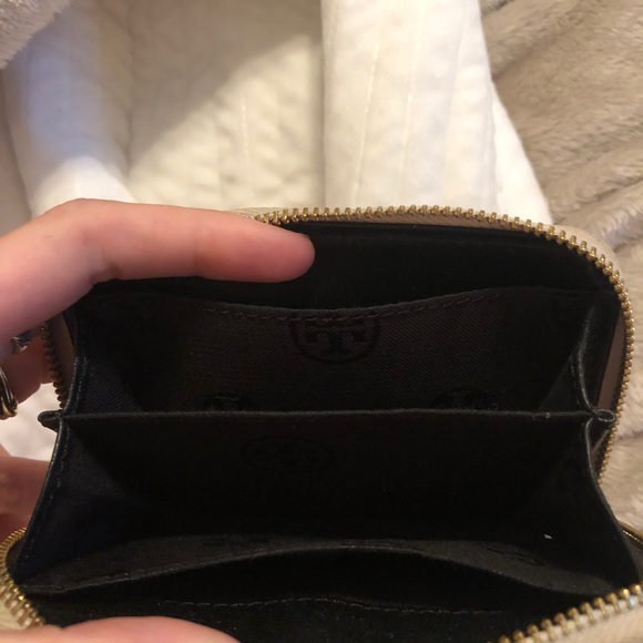 Tory Burch Wallet - Picture 4 of 4